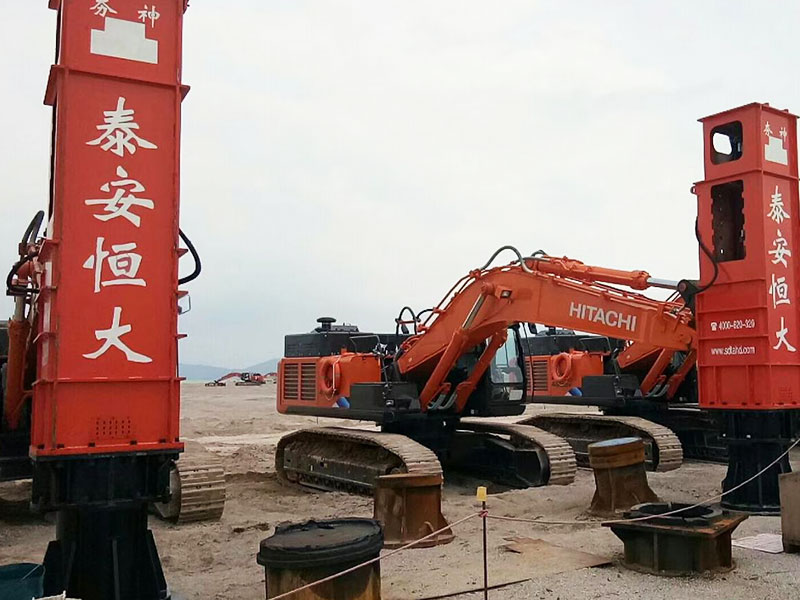 “夯神”HC84高速液壓夯實機(jī)